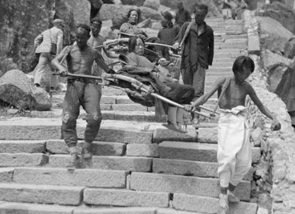 清朝末年的罕见老照片，每一张都让人沉思良久(1)