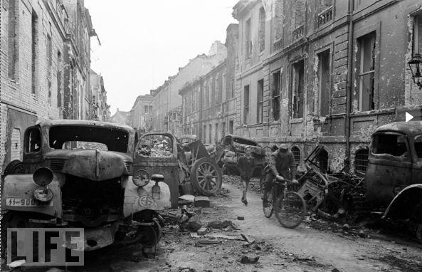 希特勒地下碉堡未公开照(1)