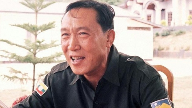 坤沙：金三角一代毒王，美国曾悬赏200万美元捉拿，晚年遭软禁(1)