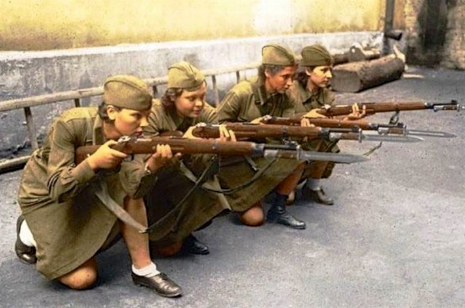 旧影专辑：二战中的苏联红军 彩色版(1)