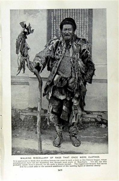 百年前老照片：清末民初街头乞丐，手里都拿着一根打狗棍(3)