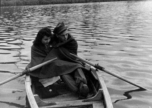 实拍 日本投降后一位美国大兵与日本漂亮情人的“浪漫生活”(2)