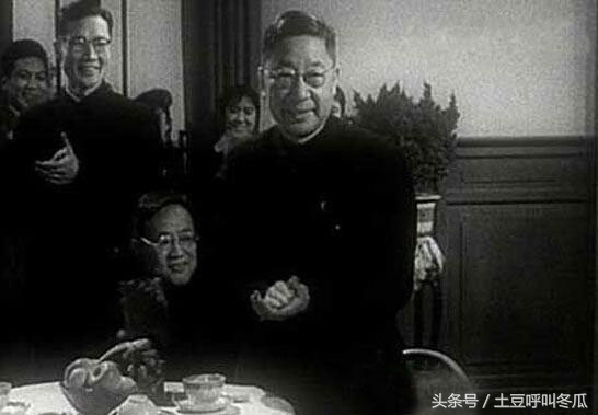 老照片：1956年，历史上第一届真正的春晚！看看都演了什么！(4)