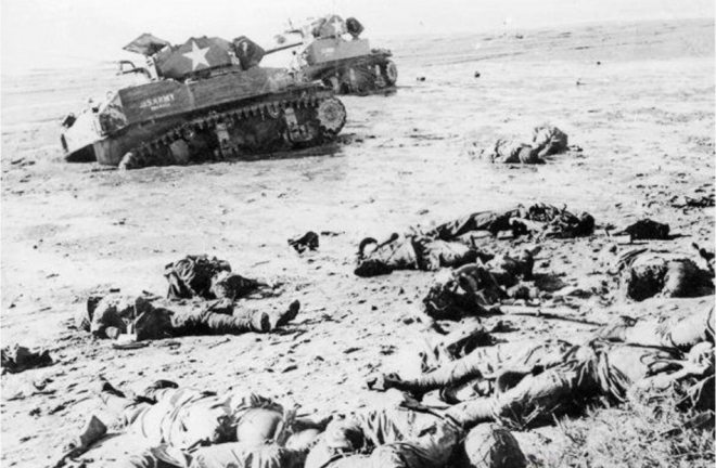 二战中，美国大兵和日本兵交战的真实历史照片(2)