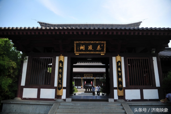 济南的五龙潭水底下到底藏了什么？(2)