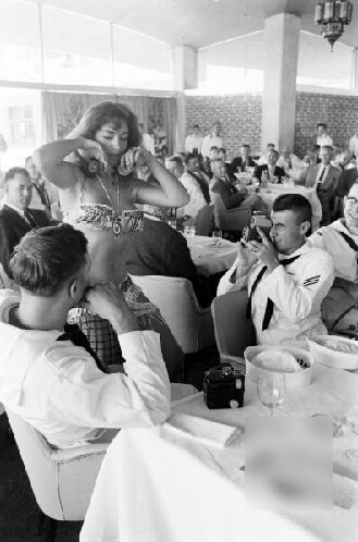 为国献身：慰问美军的菲律宾美女(4)