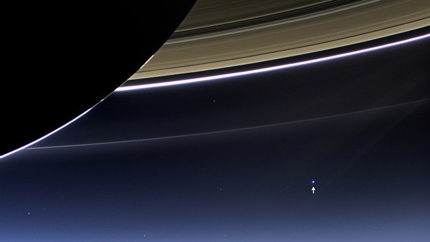 从海王星上看地球只有一个像素，彗星撞击地球会有多可怕。(1)