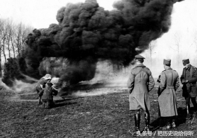 一战中的奇葩武器：飞行员手掷炸弹，空战两方互相吐口水(1)