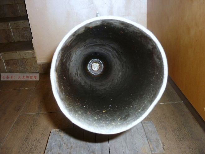 苏联奇怪的反坦克武器，炮弹是1.5千克大号玻璃球(1)