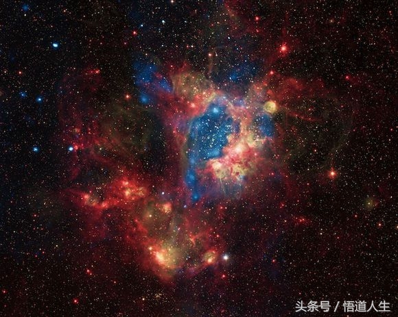 魔戒“索伦之眼”现身，看宇宙那动人心魄之美(4)