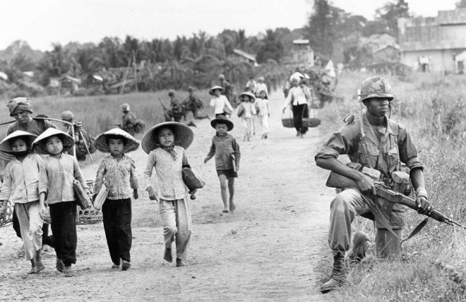 直击20张残酷的越战罕见照，最后两张让人无言以对(6)