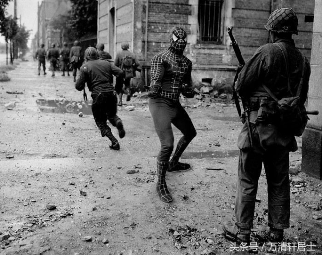 当超人、闪电侠、黑武士，穿越到第二次世界大战(1)