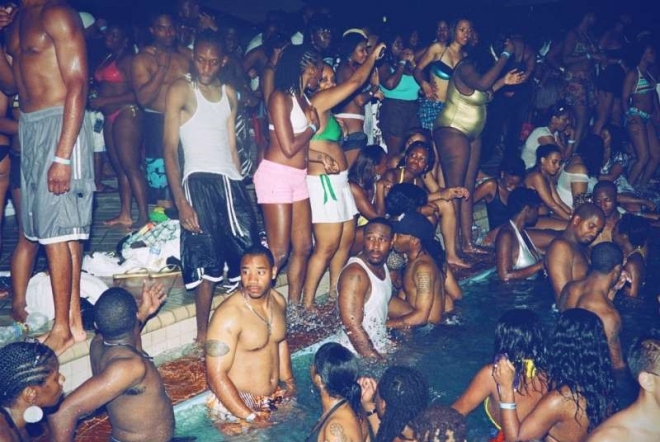 在这个城市里，妓女是最受尊敬的职业(1)