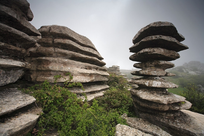 屹立千年的10大天然平衡石景点，我国有两处上榜(2)