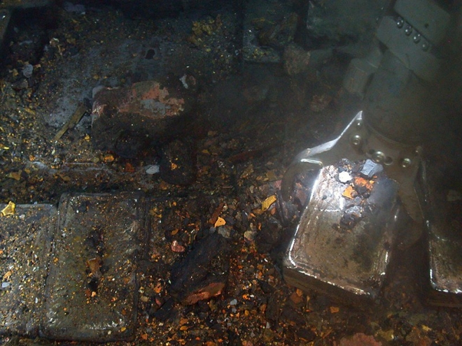 他们捞得宝藏白银50吨，须上缴20%给政*府(2)