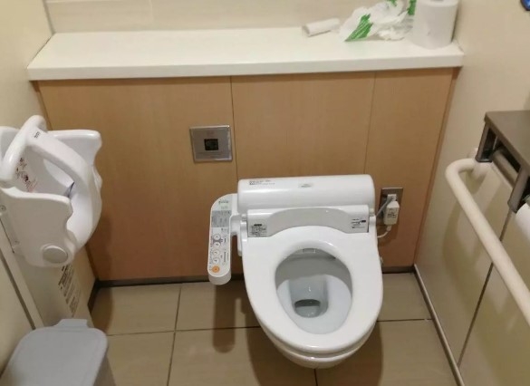 实拍：中国人身居日本华人街的生活俗态(2)