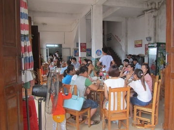 实拍真人版光头强：为改善生活不懈奋斗！(6)