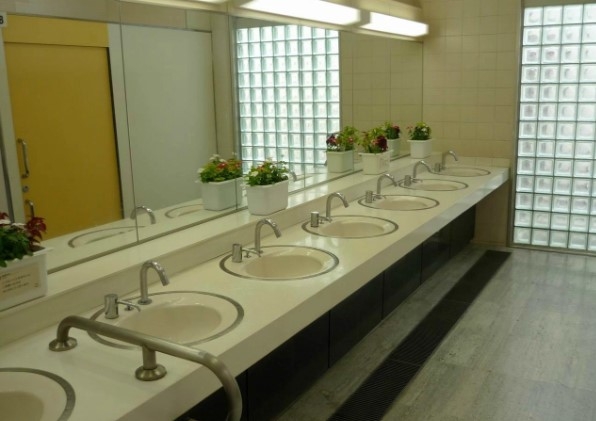 实拍：中国人身居日本华人街的生活俗态(2)