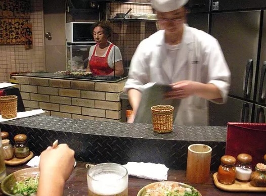 实拍：中国人身居日本华人街的生活俗态(3)