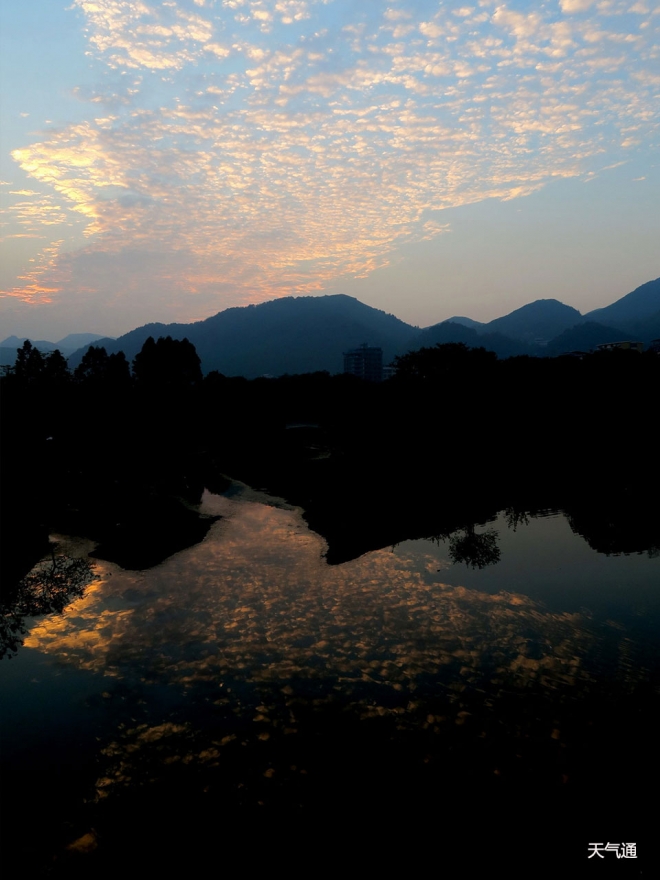 广西火烧云红透半边天(4)