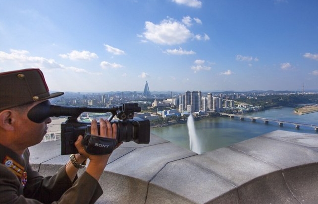 直击朝鲜人拍电影的现场(5)