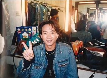  黄家驹死亡真相