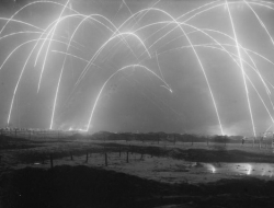 你会有什么感想吗，在看到这12张老照片之后