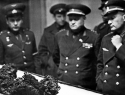 令人深思的二战老照片，隐含了多少不为人知的巨大信息