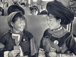 彝族地区——百年老照