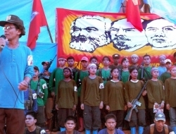 红色经典播海外 毛泽东“粉丝”全球有