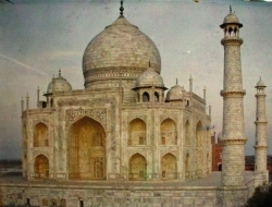 欧洲富豪用当时最先进的彩照技术，记录下了100年前的印度