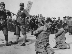 日本战犯枪毙前的表情