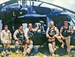 17张罕见照，直击真实版黑鹰坠落的血腥现场