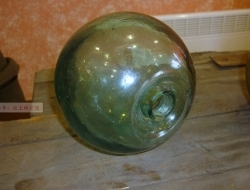 苏联奇怪的反坦克武器，炮弹是1.5千克大号玻璃球