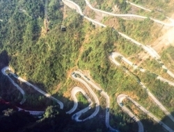 盘点国内最危险的八大公路，每天都有人死去