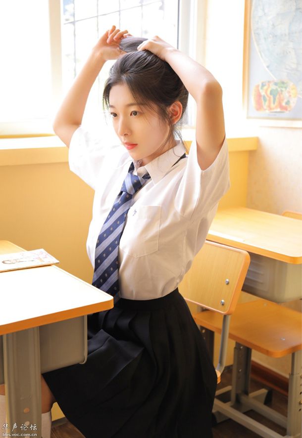 大姐参加“舞蹈团”，不到两月一家五口变一口，痛哭懊悔：原谅我