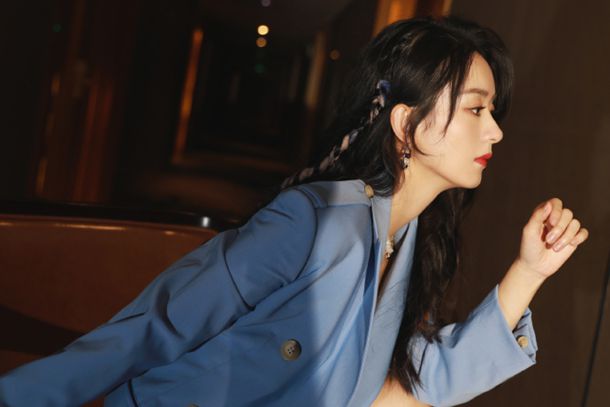 资料：贺军翔个人档案(附图)