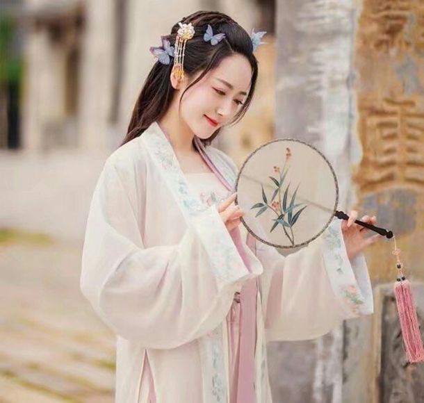 张晋太可惜，40岁还没有大火，主演新片票房只有50万