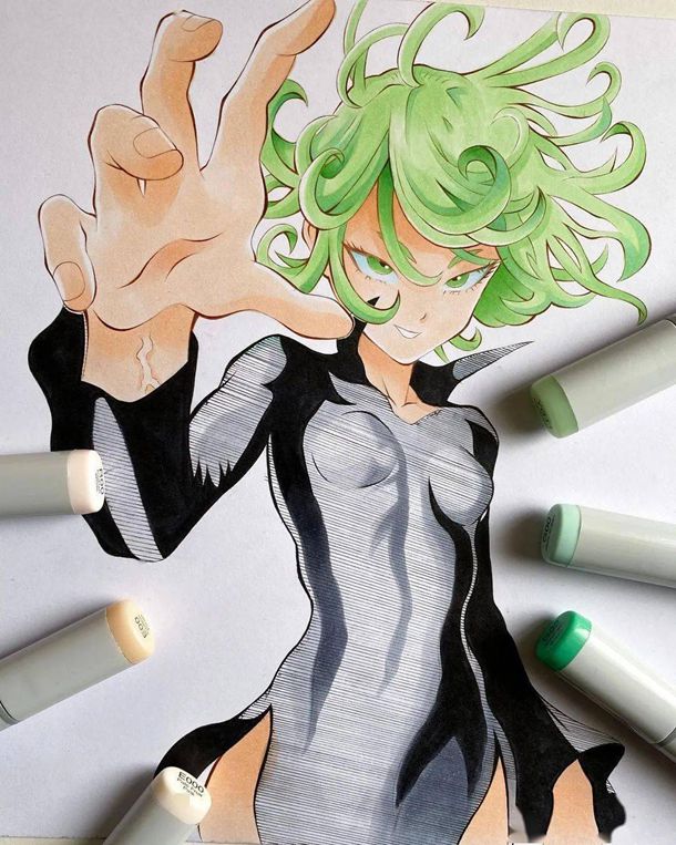 霍思燕接子女放学，嗯哼暖心替妹妹开门，兄妹俩一年学费超50万