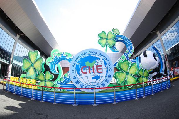 上面膜奶一下膜边插／高清免费完整版~高清完整大片