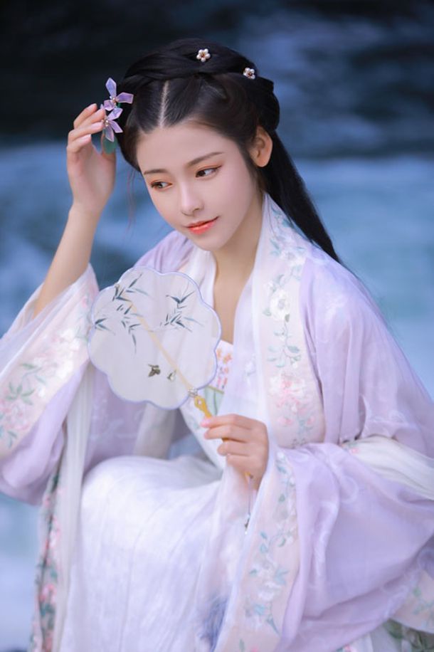 美即面膜多久用一次(美即面膜大概多少钱一盒)