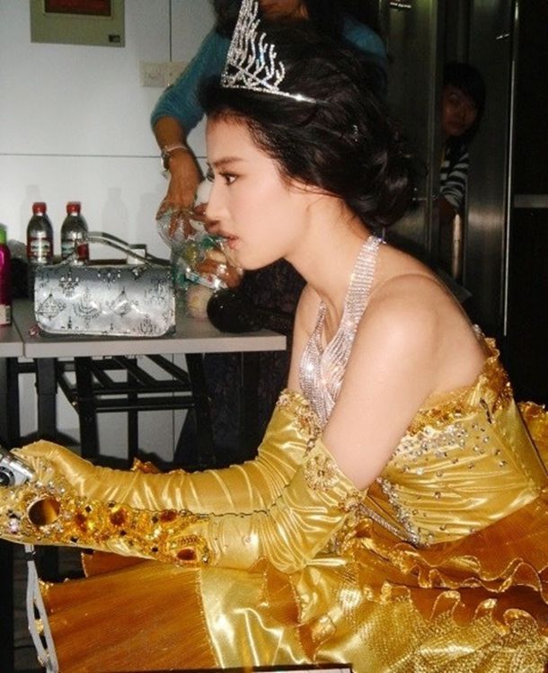 与 冬天的四字词语 相关文章