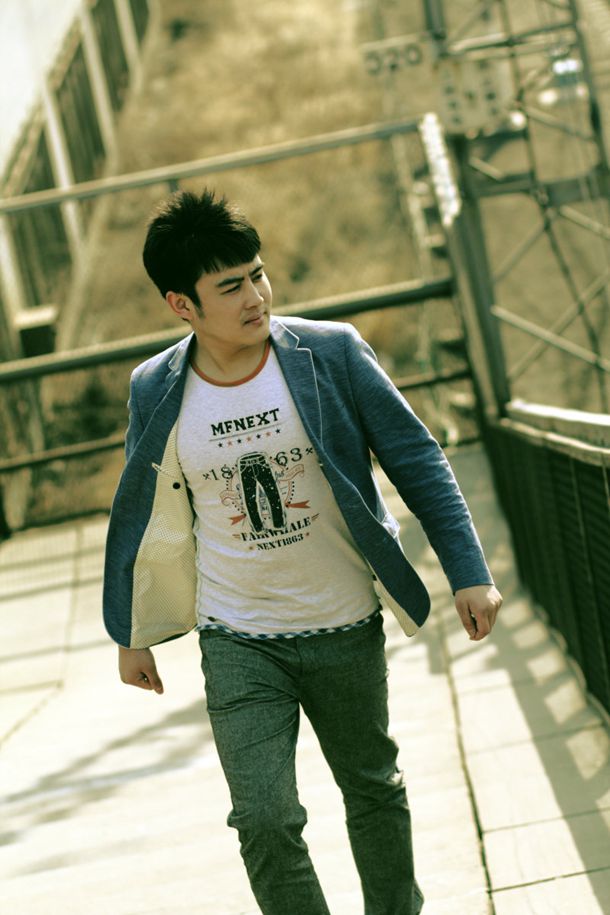 浯溪中兴颂诗和张文潜二首